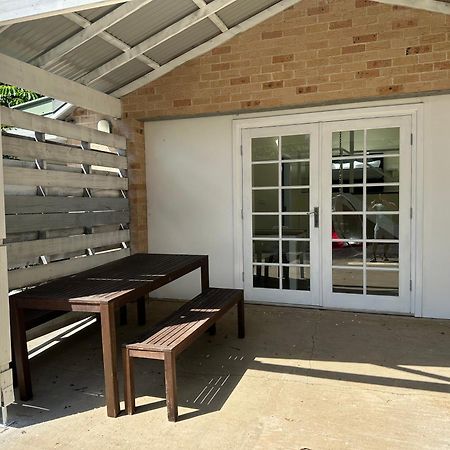 Colin'S Garden Apartment Bomaderry ภายนอก รูปภาพ