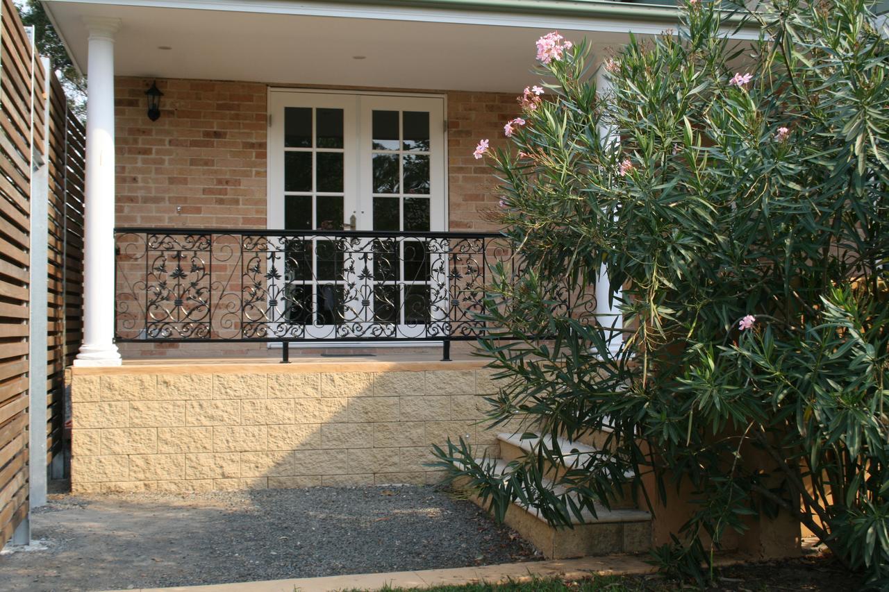 Colin'S Garden Apartment Bomaderry ภายนอก รูปภาพ